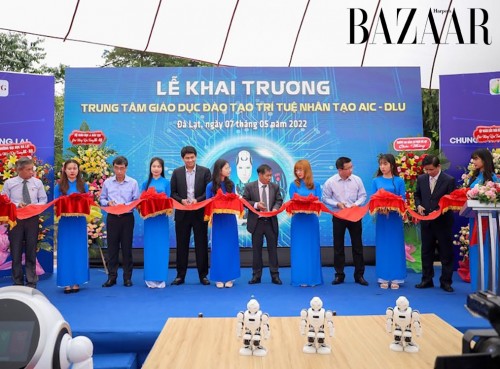 Tập đoàn IPP - ông Johnathan Hạnh Nguyễn tài trợ Đại học Đà Lạt thành lập AI Center.