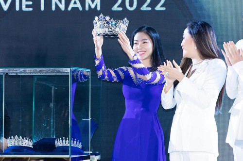 Bà Phạm Kim Dung xác nhận mời chủ tịch và đương kim Miss World về Việt Nam dự chung kết