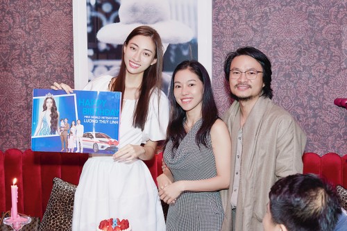 Bà trùm Hoa hậu Kim Dung tặng xế hộp cho Lương Thùy Linh trong sinh nhật đầu tiên sau khi kết thúc nhiệm kỳ