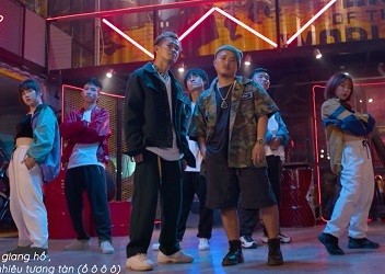 [Clip]Bộ đôi rapper Huỳnh James & PjnBoys tái xuất với ca khúc cực chất được đặt hàng riêng cho Chị Mười Ba