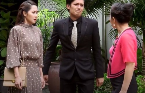 [Clip]Tường Vi “nối nghiệp” khóc của Dương Cẩm Lynh trong Bánh Mì Ông Màu