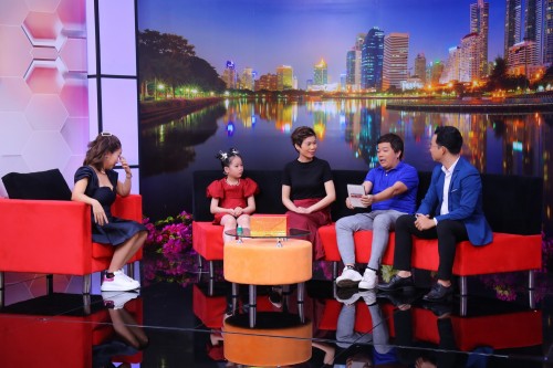 [Clip]MC Ốc Thanh Vân: “Ba mẹ cấm con chơi Ipad nhưng có dành thời gian để chơi với con?