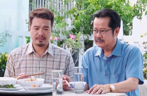 [Clip]Huy Cường dùng “khổ nhục kế”, chính thức nhận cha con với NSND Thanh Nam trong Bánh Mì Ông Màu