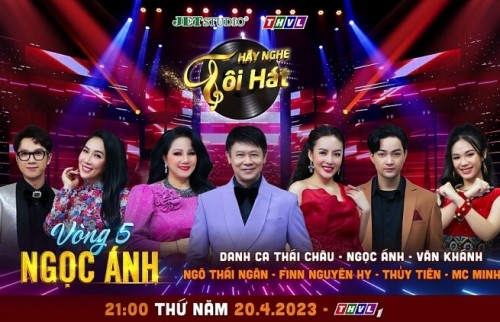 Danh ca Ngọc Ánh bỏ về, búc xúc khi thấy ca sĩ trẻ ngồi và nhìn giá nhạc để hát