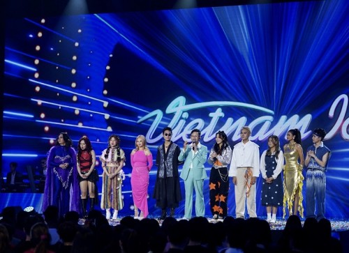 Top 10 Vietnam Idol 2023 ‘bùng nổ’ trong đêm liveshow trực tiếp