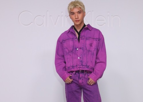 Calvin Klein chính thức ra mắt bộ sưu tập Calvin Klein Jeans Fall 2023