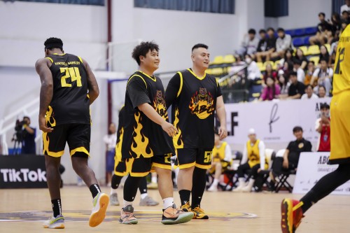 Fabo Nguyễn tổ chức giải đấu bóng rổ, doanh thu bán vé 300 triệu 100% dùng làm từ thiện