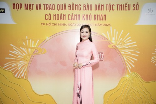 Hoa hậu Hoàng Thanh Nga: “Cho đi là còn mãi”
