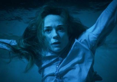 [Clip]Chủ nhân đề cử Oscar - Kerry Condon gây ám ảnh trong phim kinh dị Bơi Đêm