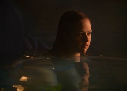 [Clip]Bơi Đêm: Bộ phim gieo rắc nỗi sợ hãi kinh hoàng khi màn đêm buông xuống