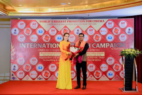 Đạo diễn, diễn viên Mai Thu Huyền là cầu nối đưa “ngọn đuốc điện ảnh quốc tế” về Việt Nam