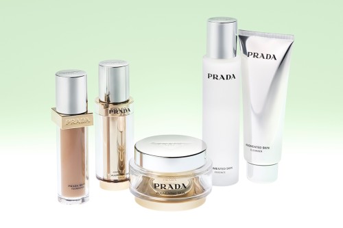 PRADA BEAUTY TÁI ĐỊNH NGHĨA VẺ ĐẸP VỚI SỰ KIỆN RA MẮT TẠI MALAYSIA CÙNG DÀN KHÁCH MỜI ĐÌNH ĐÁM