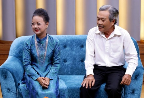 [Clip]Mảnh Ghép Hoàn Hảo: Chuyện tình nửa thế kỷ của đôi nghệ sĩ đờn ca tài tử Song Oanh và Sáu Hưng
