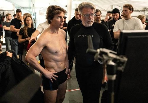 [Clip]68kg đồ lặn, 75 phút thiếu oxy: Tom Cruise thách thức tử thần trong NHIỆM VỤ: BẤT KHẢ THI – NGHIỆP BÁO CUỐI CÙNG