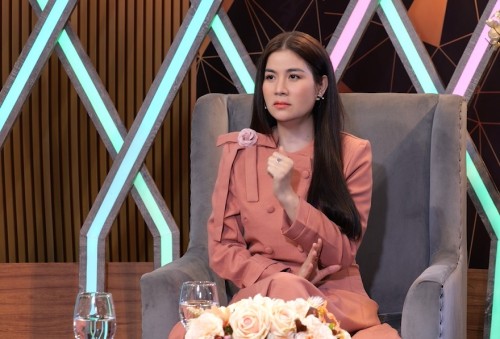 [Clip]Chặng đường lặng lẽ mà rực rỡ của Kha Ly: “Cái duyên đến đâu thì mình đi đến đó”
