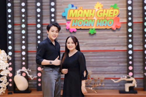 [Clip]Mảnh Ghép Hoàn Hảo:  Ca sĩ Duy Zuno từng bị mẹ phản đối khi theo ca hát 