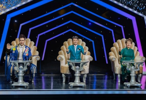 Thái Châu, Nguyên Vũ đứng ngồi không yên với phần trình diễn của Trân Oanh - tân quán quân Hãy Nghe Tôi Hát 2025