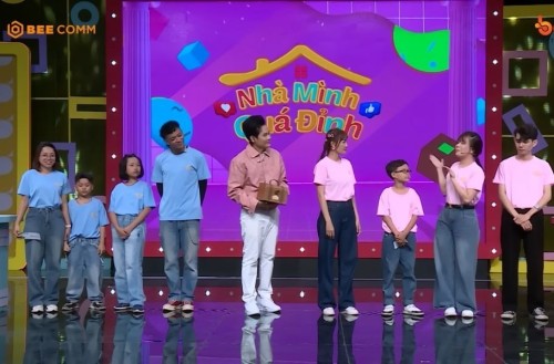 Nhà mình quá đỉnh: Hoàng Phi và “pha tấu hài” khiến MC Hồng Phúc - Diễm Phương cười ra nước mắt