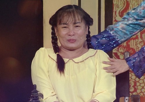 Thần tài gõ cửa: Người phụ nữ khuyết tật tự tay xây giấc mơ tiệm may bằng kim chỉ và ý chí