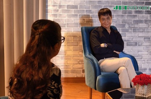 [Clip]Người Thứ 3: Chồng dan díu “tình cũ”, vợ bắt quả tang tận giường