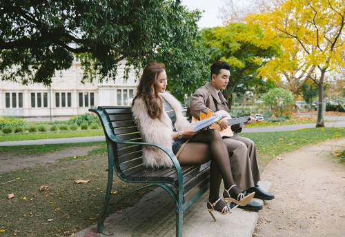 Không chỉ là bạn đời, Kim Cương còn làm bạn diễn ăn ý trong MV mới của Ưng Hoàng Phúc