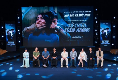 PHIM ĐIỆN ẢNH “TỬ CHIẾN TRÊN KHÔNG” TỔ CHỨC SHOWCASE TẠI HÀ NỘI