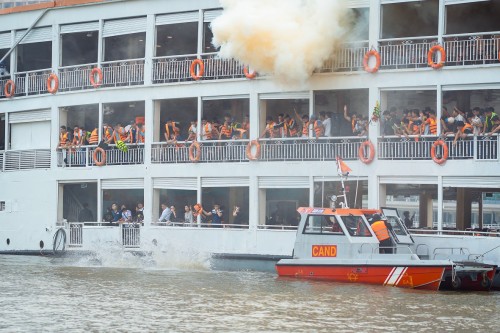 Chiến sĩ quả cảm tập 4: Tái hiện vụ hoả hoạn trên tàu, nỗ lực giải cứu hàng chục con người của lực lượng Cảnh sát PCCC & CNCH