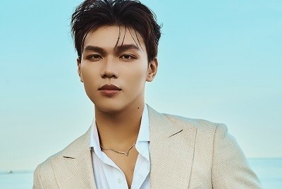 Người mẫu Quang Huy bén duyên với nghệ thuật