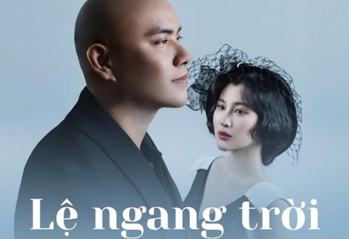 A Tuân hạnh phúc viên mãn với bài hit quốc dân “Lệ ngang trời”