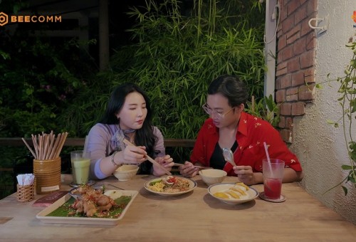 Quán ăn hạnh phúc: Năm Chà và Hỷ Khí Dương Dương thích thú với ẩm thực Thái Lan tại TP.HCM