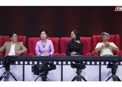 [Clip]Chinh phục đam mê tập 8: Tiết mục ‘kiếp chồng chung’ của 2 nữ thí sinh nhận lời khen từ NSND Kim Xuân