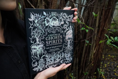 LỊCH SỬ THẾ GIỚI VÔ HÌNH : Hành trình giải mã bóng ma và linh hồn qua 5.000 năm lịch sử