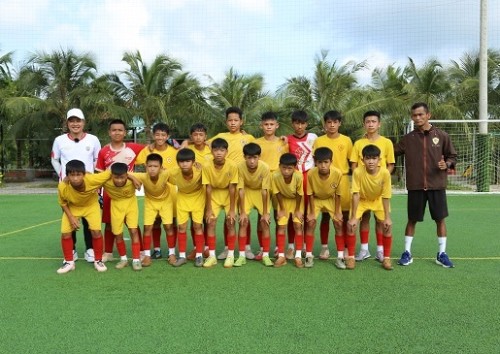 Top 10 Cầu thủ nhí 2025 “đối đầu” với CLB The Dream, đá trận giao hữu cuối trước thềm du đấu