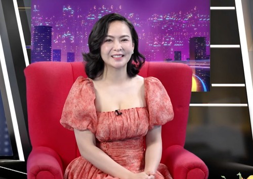 Ca sĩ Mỹ Ngọc lo lắng vấn đề trẻ nhỏ bị thao túng tâm lý trên Internet