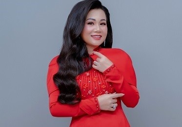 [Clip]Dương Hồng Loan nói về việc bị giảm show diễn, khẳng định một điều