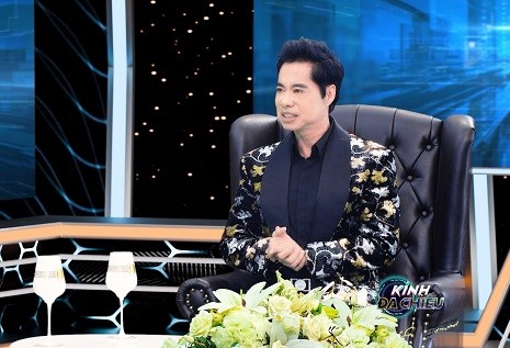 [Clip]Danh ca Ngọc Sơn là một hiện tượng băng đĩa thập niên 90