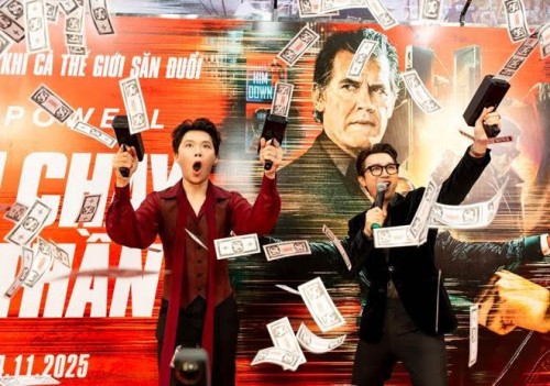 [Clip]Ra mắt TRỐN CHẠY TỬ THẦN: Dàn đạo diễn, diễn viên Vbiz xuất hiện lộng lẫy giữa “cơn mưa tiền” hoành tráng