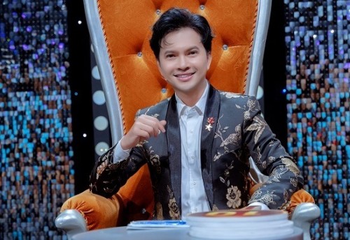 [Clip]Ca sĩ Nam Cường phải rũ bỏ hình ảnh nghệ sĩ khi làm giảng viên