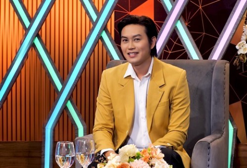 [Clip]Tống Hạo Nhiên: “Tôi tưởng hết duyên với sân khấu, chỉ ngồi mãi trong phòng thu”