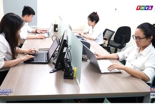 Câu Chuyện Cuộc Sống: Hệ lụy khi quá phụ thuộc vào AI để giảm tải khối lượng công việc