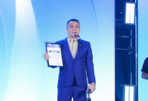 Tập đoàn Hoa Sen 2 năm liên tiếp được vinh danh tại hạng mục “Tổ chức Vì cộng đồng” tại Vietnam iContent Awards