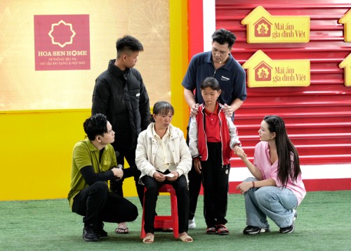 Hà Việt Dũng, Quỳnh Kool xúc động trước bé gái lớp 5 tự lo cho bản thân vì mẹ bệnh, anh trai bỏ học đi làm