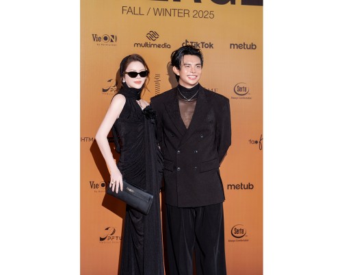 Lý Nhã Kỳ tỏa sáng tại show Đỗ Long Emerge