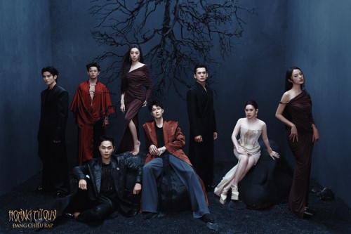 [Clip]Dàn diễn viên Hoàng Tử Quỷ “xuyên không” về thời hiện đại, lên đồ thời thượng trong bộ ảnh mới