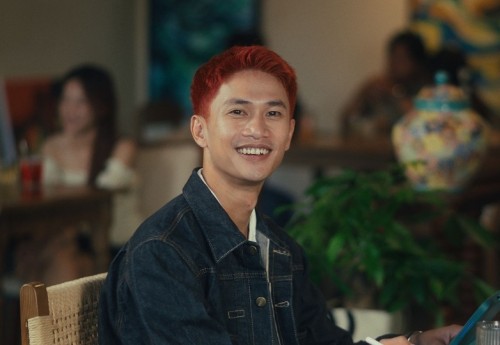 [Clip]Sau Mưa Đỏ, Nguyễn Hùng trở lại với phim mới Cảm Ơn Người Đã Thức Cùng Tôi