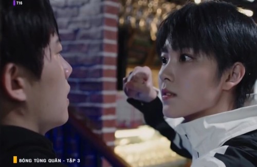 Bóng tùng quân tập 3: Lộ thân phận gián điệp theo dõi sếp Ngụy Lam