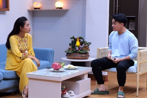 Vitamin Hạnh Phúc: Ben Hoàng Quân ngán ngẩm vì Phạm Yến cho ăn atiso nguyên một tuần