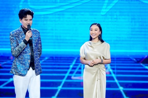 [Clip]Ca sĩ Đoan Trang: “Hiện tại, tôi cảm thấy mãn nguyện nhất”