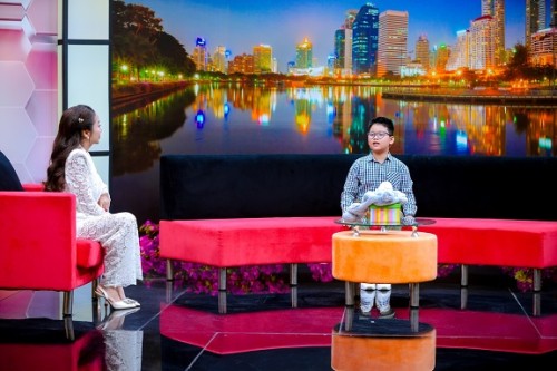 [Clip]Điều Con Muốn Nói: Bé trai 9 tuổi “than phiền” khi làm anh cả sau 5 năm được ba mẹ chiều chuộng