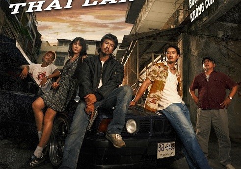 “Phi vụ cuối cùng” tung poster “khét mùi khói đạn”, hé lộ cuộc đời khốc liệt của tay súng đánh thuê